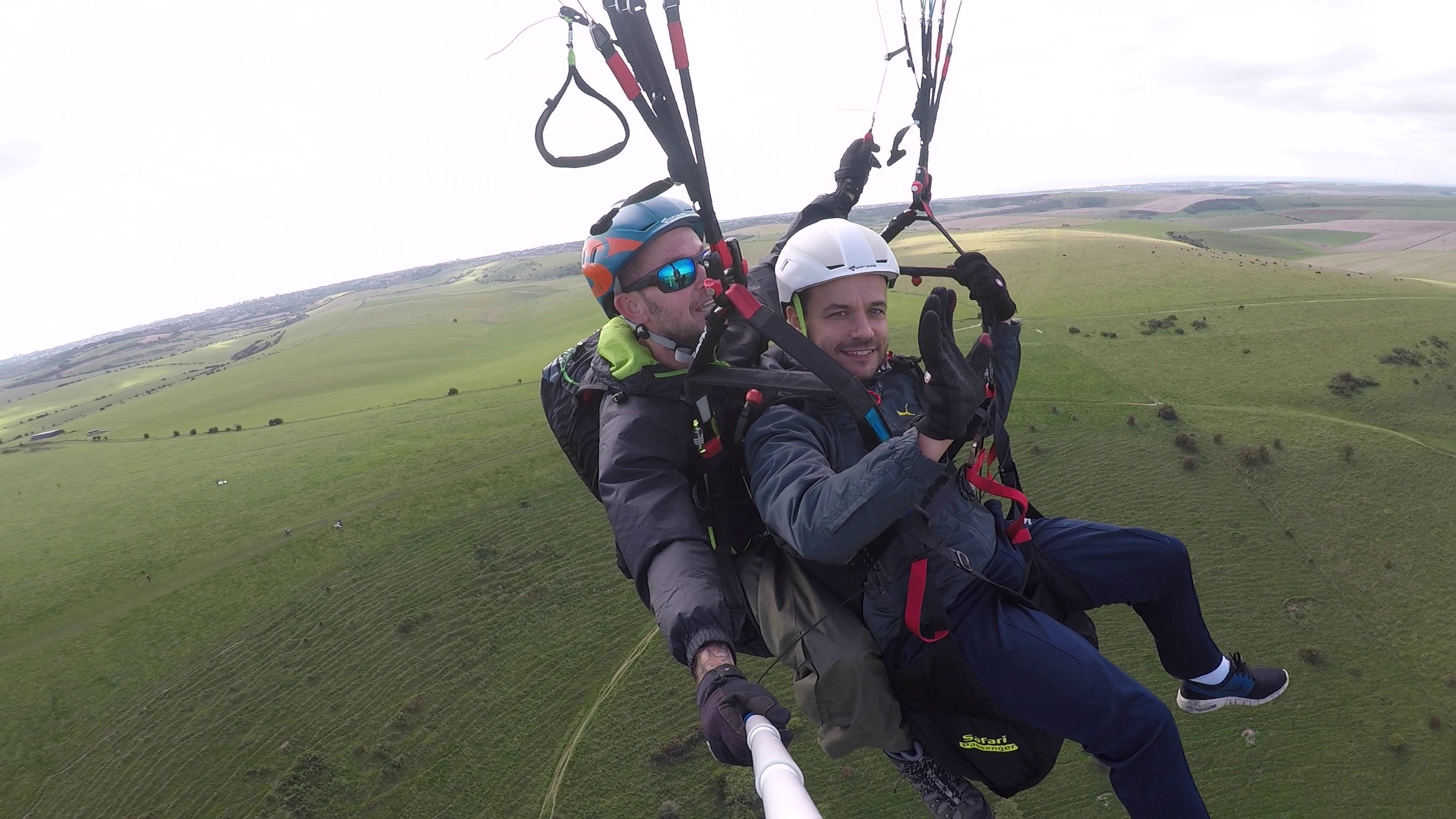 Paragliding experiences as a gift with Mile High Paragliding